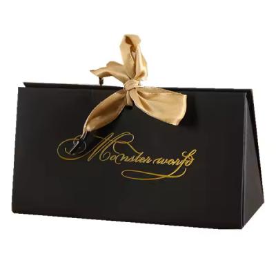 Fine Clutch Paper Bag Wedding Candy Box Luxury Triangle Shape Paper Bag