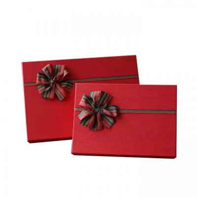 Luxury Personalized Paper Gift Box for Scarf with Ribbon lid and base box