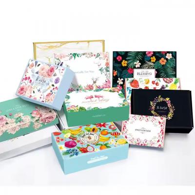 Corrugated Mailer Shipping Packaging Embossing Matt Lamination for Face
